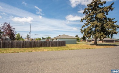 Beautiful four bedroom, 1896 sq. ft. home for sale in Sequim! - photo 37
