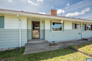 Beautiful four bedroom, 1896 sq. ft. home for sale in Sequim! - photo 40