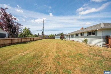 Beautiful four bedroom, 1896 sq. ft. home for sale in Sequim! - photo 44