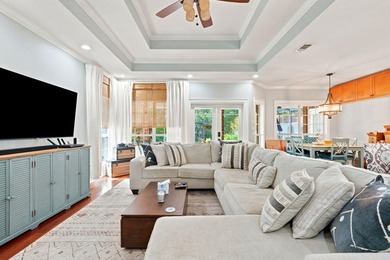 Welcome to your own private Gulf Breeze retreat, where timeless - photo 7