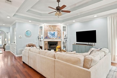 Welcome to your own private Gulf Breeze retreat, where timeless - photo 8