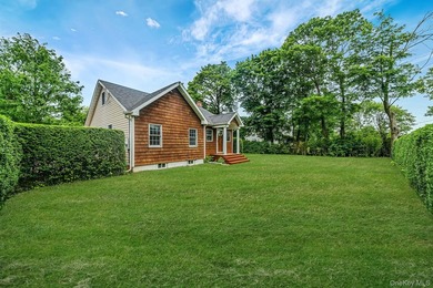 Welcome Home to your own hidden Bellport gem South of Montauk - photo 3