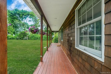 Welcome Home to your own hidden Bellport gem South of Montauk - photo 7