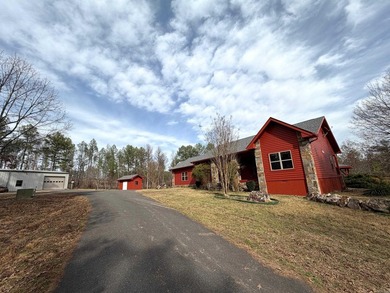 What a tranquility, and ultimate hideaway! The main house was - photo 6