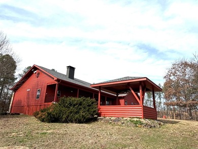 What a tranquility, and ultimate hideaway! The main house was - photo 8