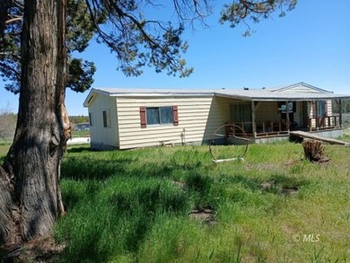 (private lake, pond, creek) Home For Sale in Alturas California