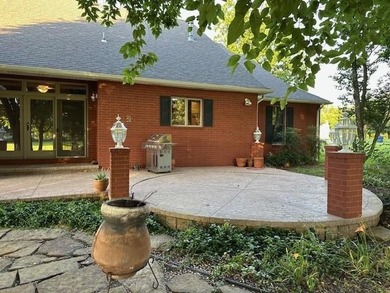 This gorgeous three-to-four-bedroom home is setting on a - photo 33