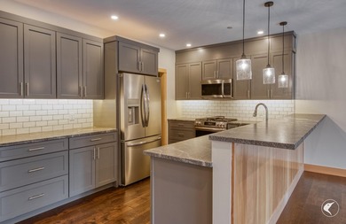 River Bend Townhomes: Newly built luxury 3 bedroom, 3.5 bathroom - photo 3
