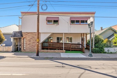 Upper Klamath Lake Commercial For Sale in Klamath Falls Oregon