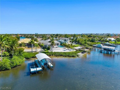 Brand new riverfront luxury home in Town & River Estates is - photo 7
