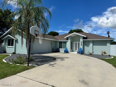 Cape Coral Area Home Sale Pending in Cape Coral Florida