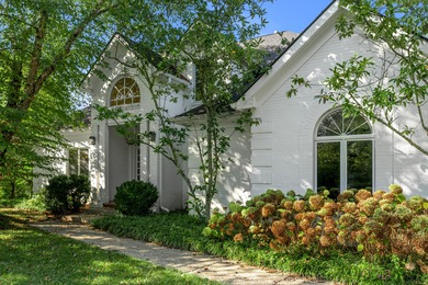 Lake Home For Sale in Lexington, Kentucky