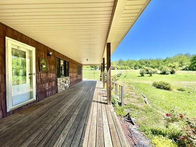 PRICE REDUCTION! Here it is! Huge, cozy home with 18+ acres on - photo 23