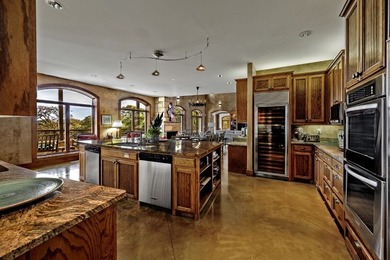 Quality 6 bedroom 4+ bath home located on 4+ acres with Lake - photo 27