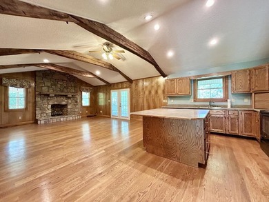 PRICE REDUCTION! Here it is! Huge, cozy home with 18+ acres on - photo 36