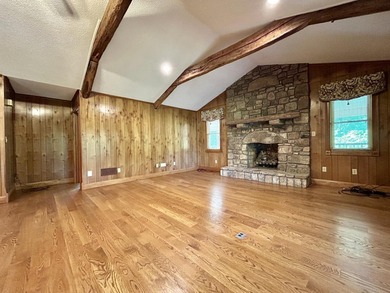 PRICE REDUCTION! Here it is! Huge, cozy home with 18+ acres on - photo 37