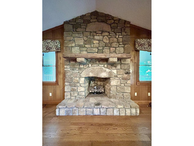 PRICE REDUCTION! Here it is! Huge, cozy home with 18+ acres on - photo 38