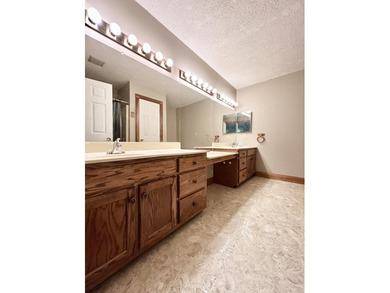 PRICE REDUCTION! Here it is! Huge, cozy home with 18+ acres on - photo 40