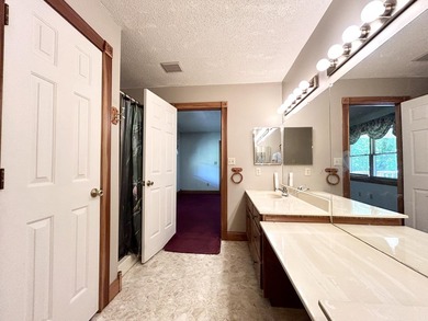 PRICE REDUCTION! Here it is! Huge, cozy home with 18+ acres on - photo 45