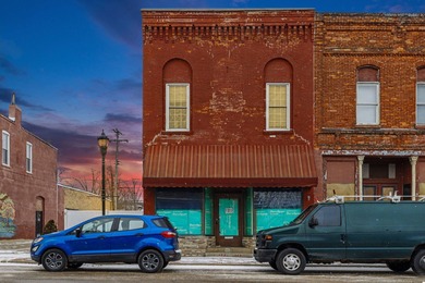 St. Joseph River Home For Sale in Constantine Michigan