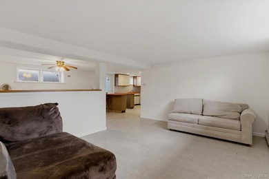 Spacious & clean 3 bedroom/2.5 bath adorable ranch in the heart - photo 12