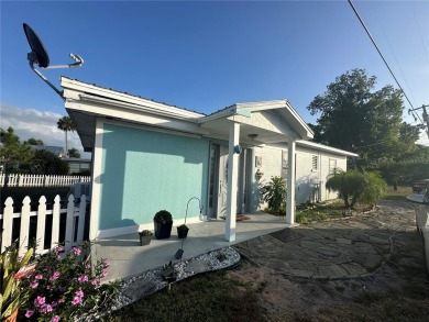 Lake Home For Sale in Frostproof, Florida