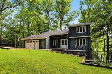Beautiful view of Lamb Lake on 1.58 wooded acres. Nicely updated - photo 9