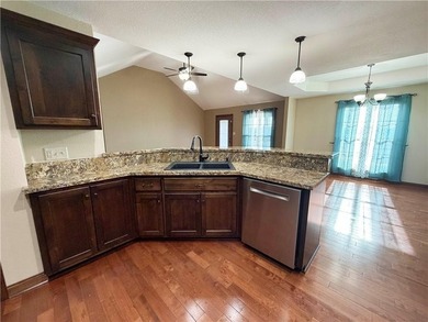 Experience lakefront living in this well-appointed 3-bedroom - photo 11
