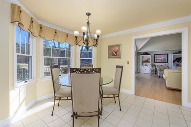 Nestled on a beautiful golf lot overlooking the seventh fairway - photo 11