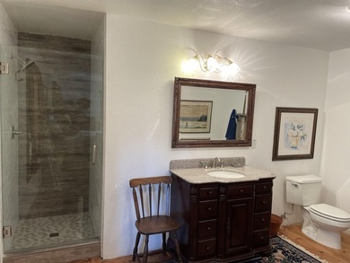 Welcome to this charming Lake Almanor West home, offering three - photo 12