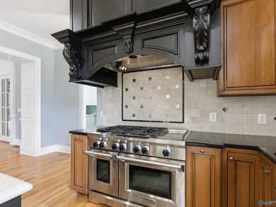 Exceptional lakefront residence situated on a premier double lot - photo 13