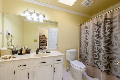 Nestled on a beautiful golf lot overlooking the seventh fairway - photo 21