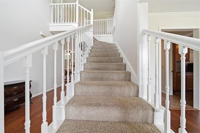 Welcome to this custom-designed modern Victorian on a premium - photo 24