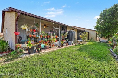 Welcome to Meadows South! This end-unit 2-bedroom, 2-bath - photo 24