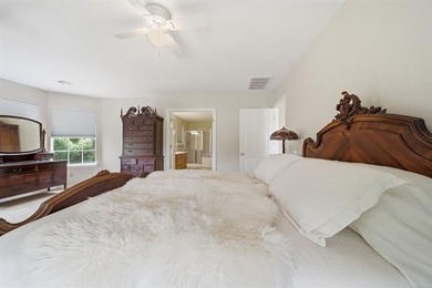 Welcome to this custom-designed modern Victorian on a premium - photo 28