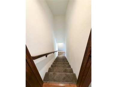 Experience lakefront living in this well-appointed 3-bedroom - photo 44