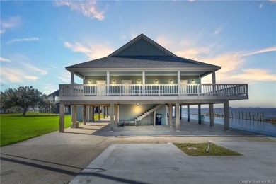 Lake Home For Sale in Lake Charles, Louisiana