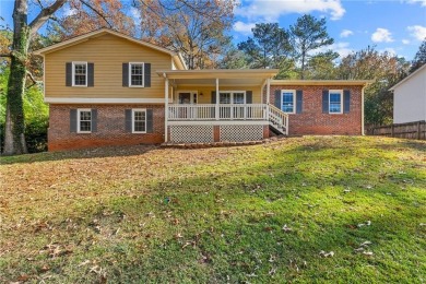 Lake Home Sale Pending in Conyers, Georgia