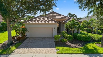 Lake Home For Sale in Fort Myers, Florida