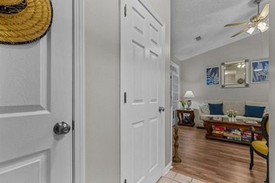 Welcome to this gorgeous 2-bedroom, 1-bathroom condo in the - photo 3