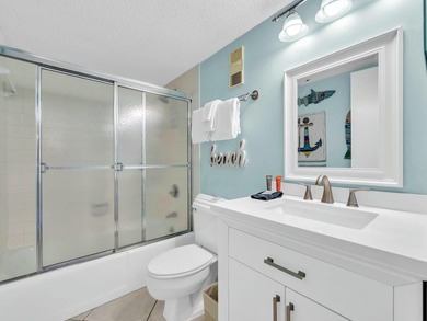 Penthouse! 2 Bedroom 2 Baths at The Islander. The perfect - photo 25