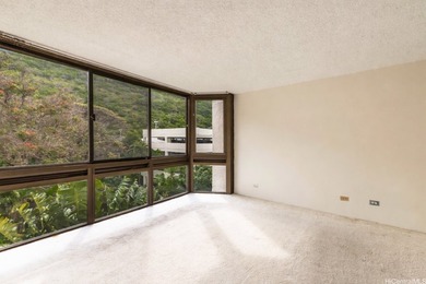3 PARKING STALLS WITH A STORAGE UNIT! Welcome home to the Mauna - photo 8