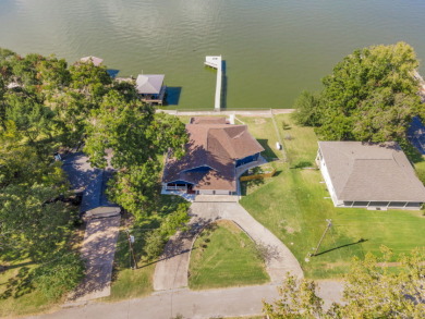 Lakeside Living At Its Finest - photo 33
