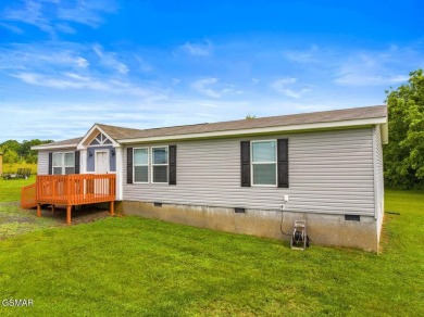 Lake Home For Sale in Dandridge, Tennessee