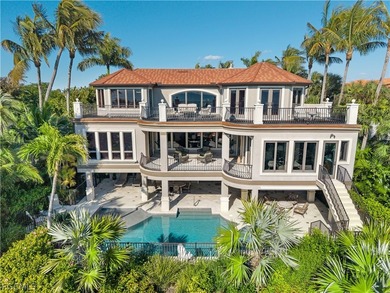 Majestic Gulf-front estate located on West Gulf Drive, Sanibel - photo 3
