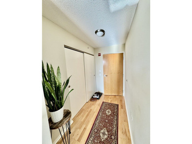 Additional listing photo 4
