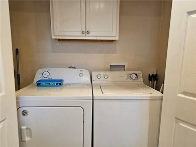 MAJOR PRICE IMPROVEMENT! GREAT INVESTMENT PROPERTY!! This - photo 13