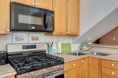 Rare Victorian Gem in the Heart of Historic Cape May - First - photo 19