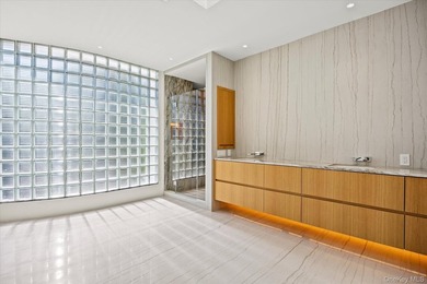 Welcome to this stunning fully renovated contemporary residence - photo 24