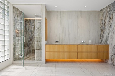 Welcome to this stunning fully renovated contemporary residence - photo 25